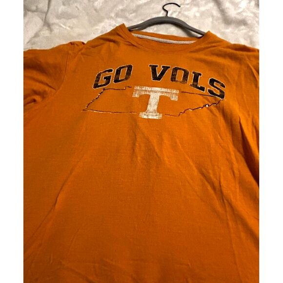 Tennessee Vols Colosseum Mens XL Tee Go Vols Volunteers Shirt UT Big Logo Orange - Picture 4 of 7